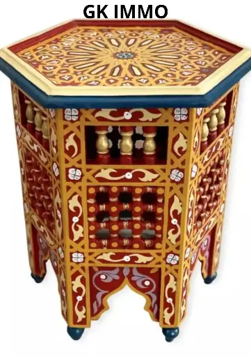 Une table de chevet